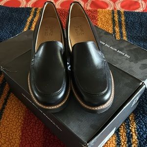 Naturalizer Shoes